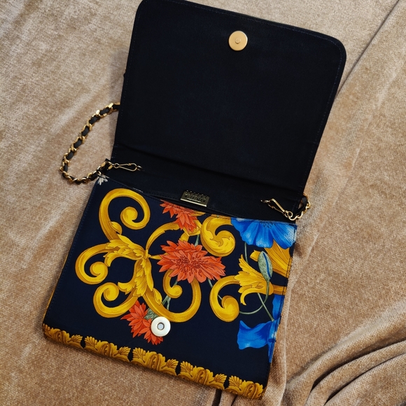 Stuart Weitzman Baroque Print Bag / clutch with braided Metal Chain Strap - Picture 6 of 12